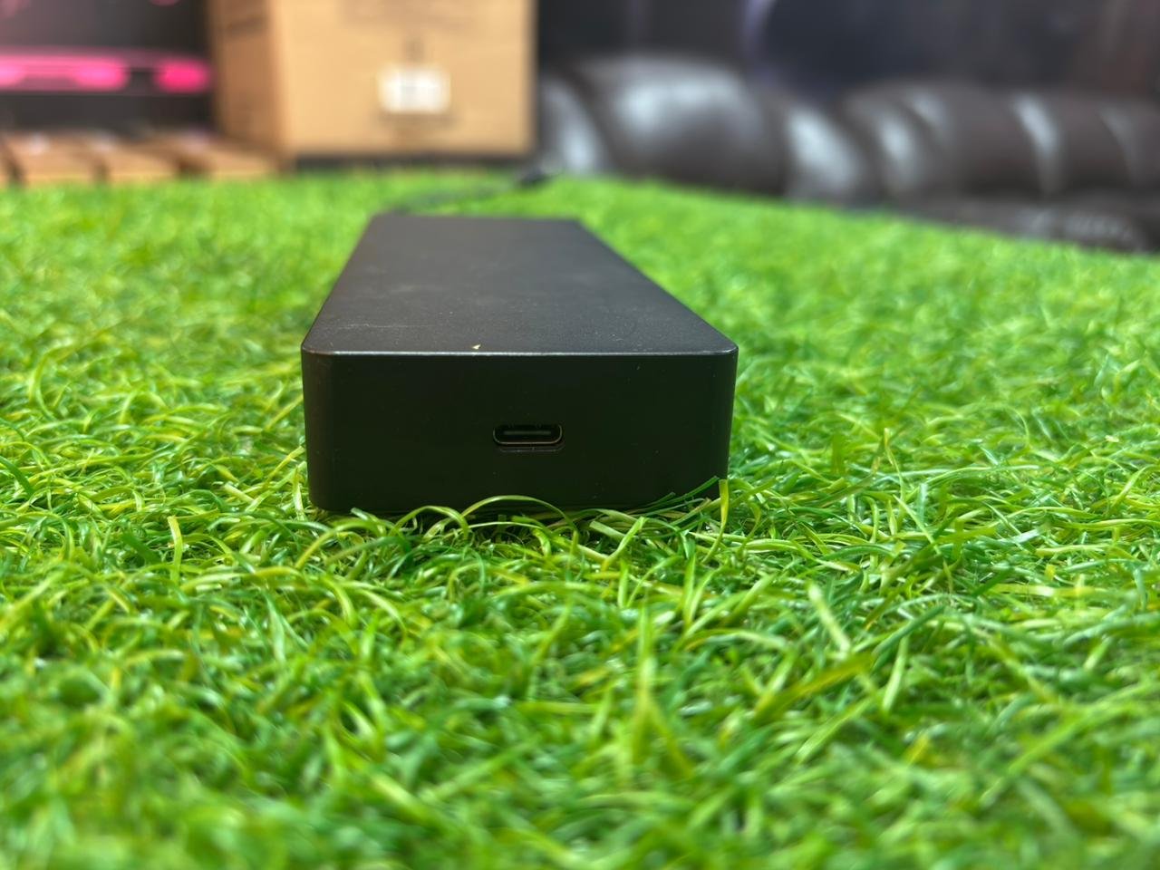 HP multiport hub black color packaging