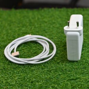 High speed 140W USB-C charger with durable M3 cable available in Hyderabad