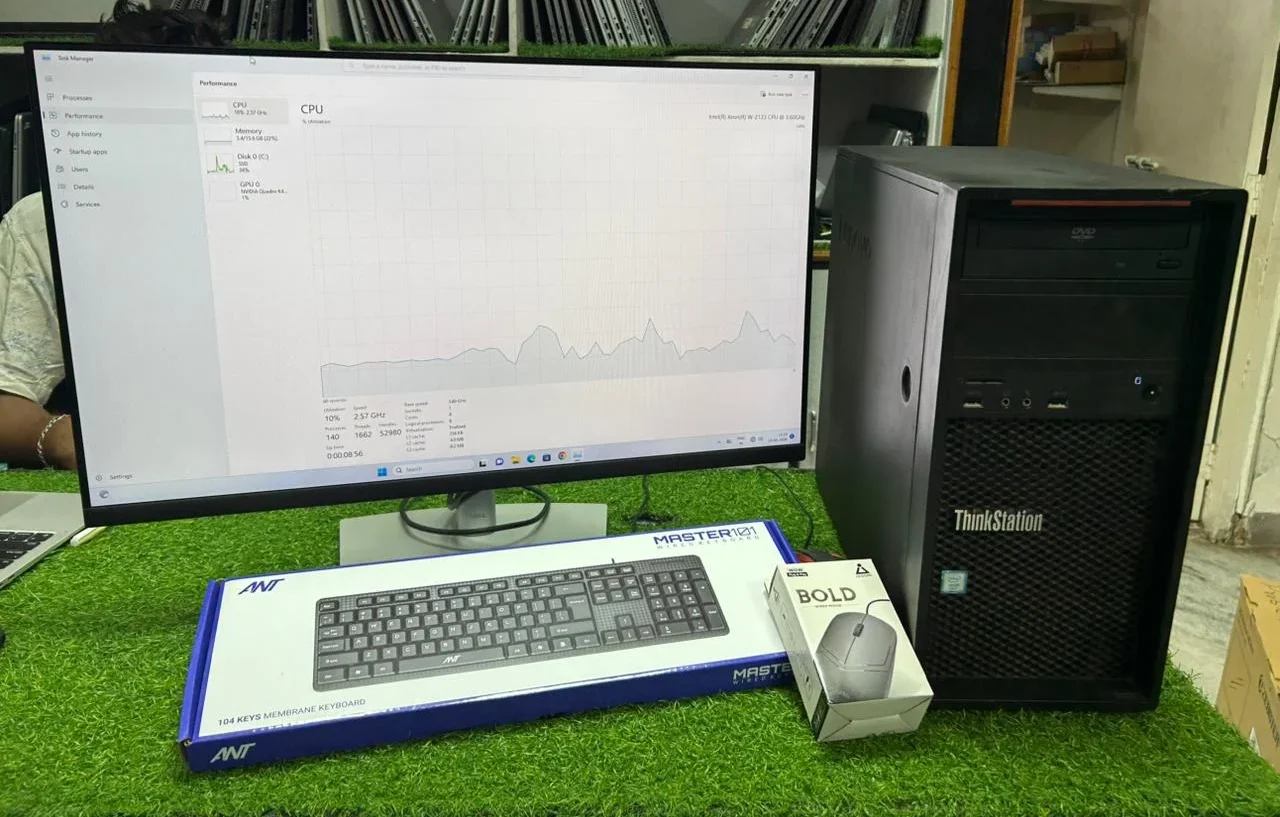 Lenovo ThinkStation P520c workstation front view