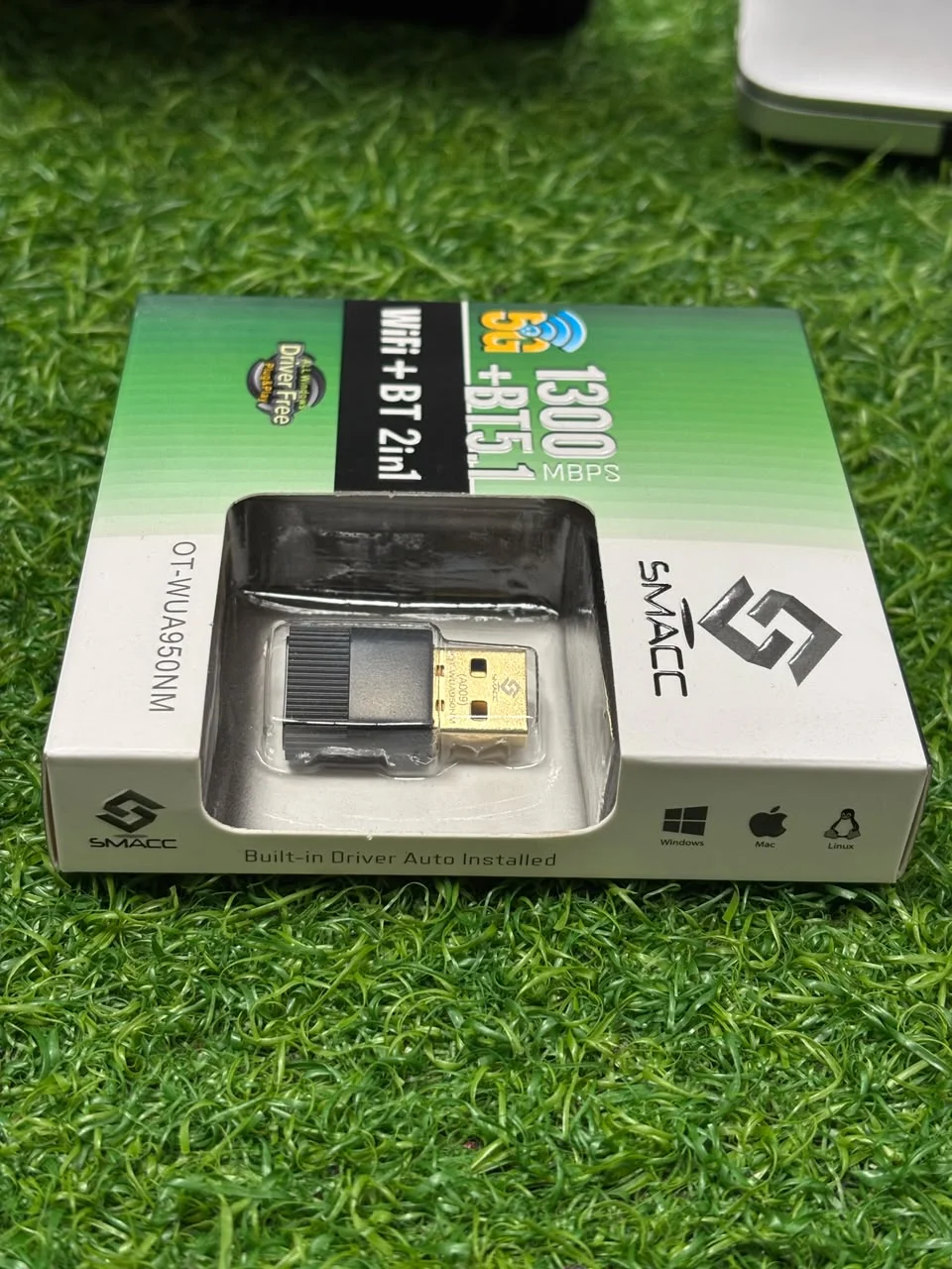 SMACC 1300Mbps Dual Band USB WiFi Adapter with Bluetooth 5.0 | 2.4GHz & 5GHz Wireless Receiver - Image 2