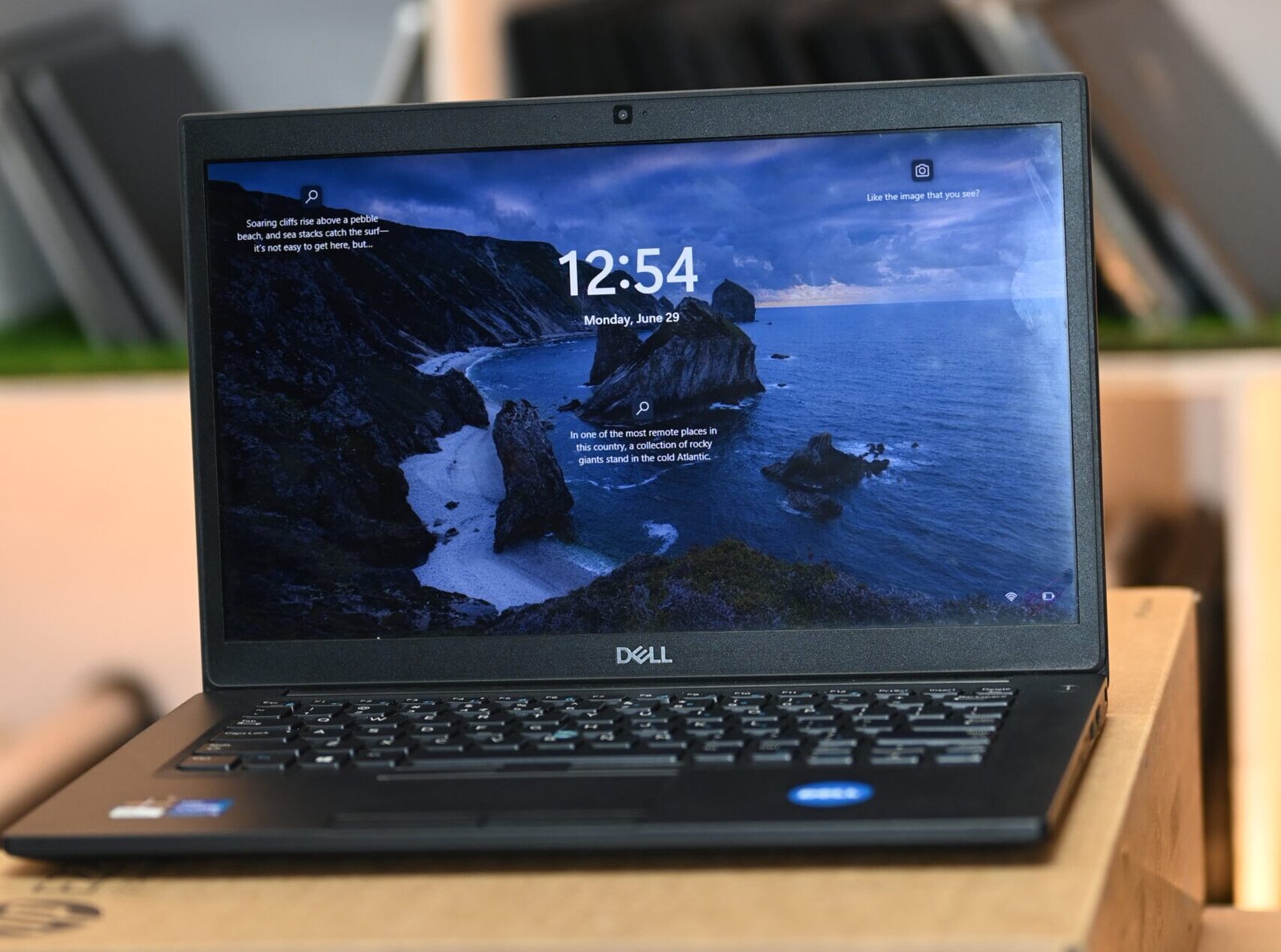 Dell Latitude 7490 Intel Core i5 8th Gen laptop front view with 14-inch Full HD display